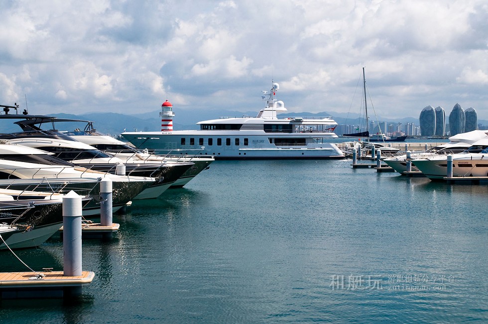 三亞半山半島帆船港